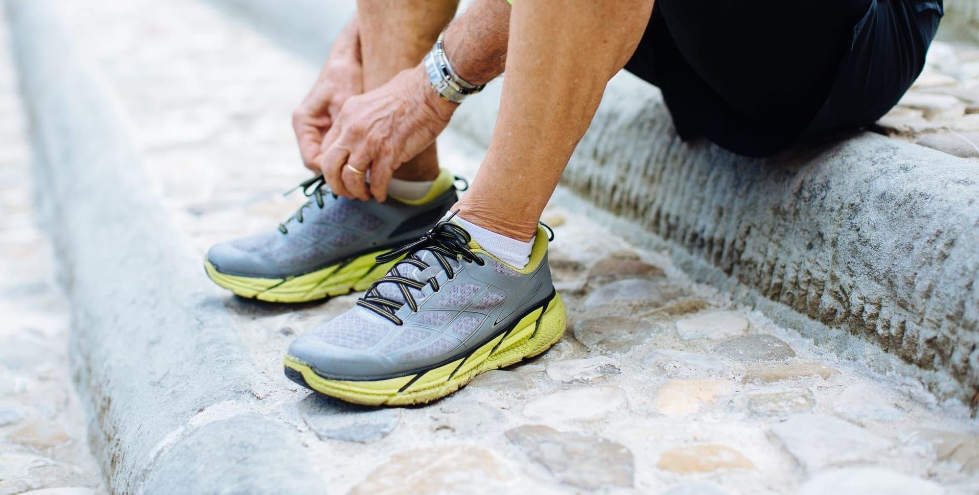 A Guide To Choose The Right  Running Shoes