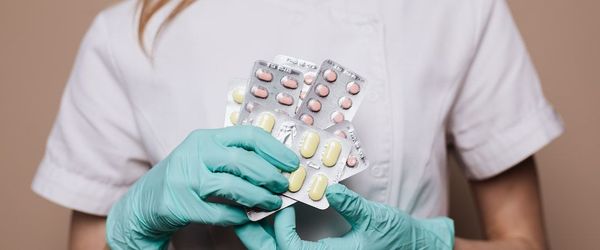 Want To Become A Pharmacist? Know How!