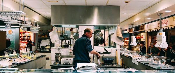 How To Become A Chef: A Complete Guide