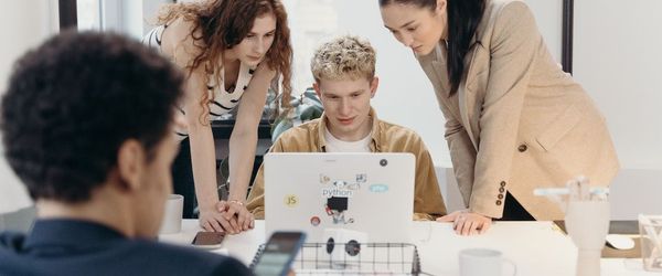 Three Important Factors To Consider While Finishing A Project In The Office