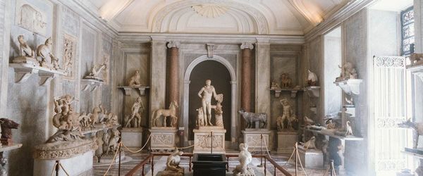 Beautifying Home With Artifacts: Would It Look Good or Not?