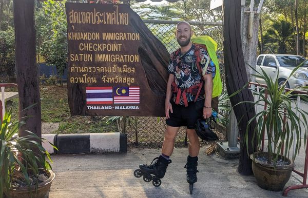 Skatepacking and traveling on inline skates