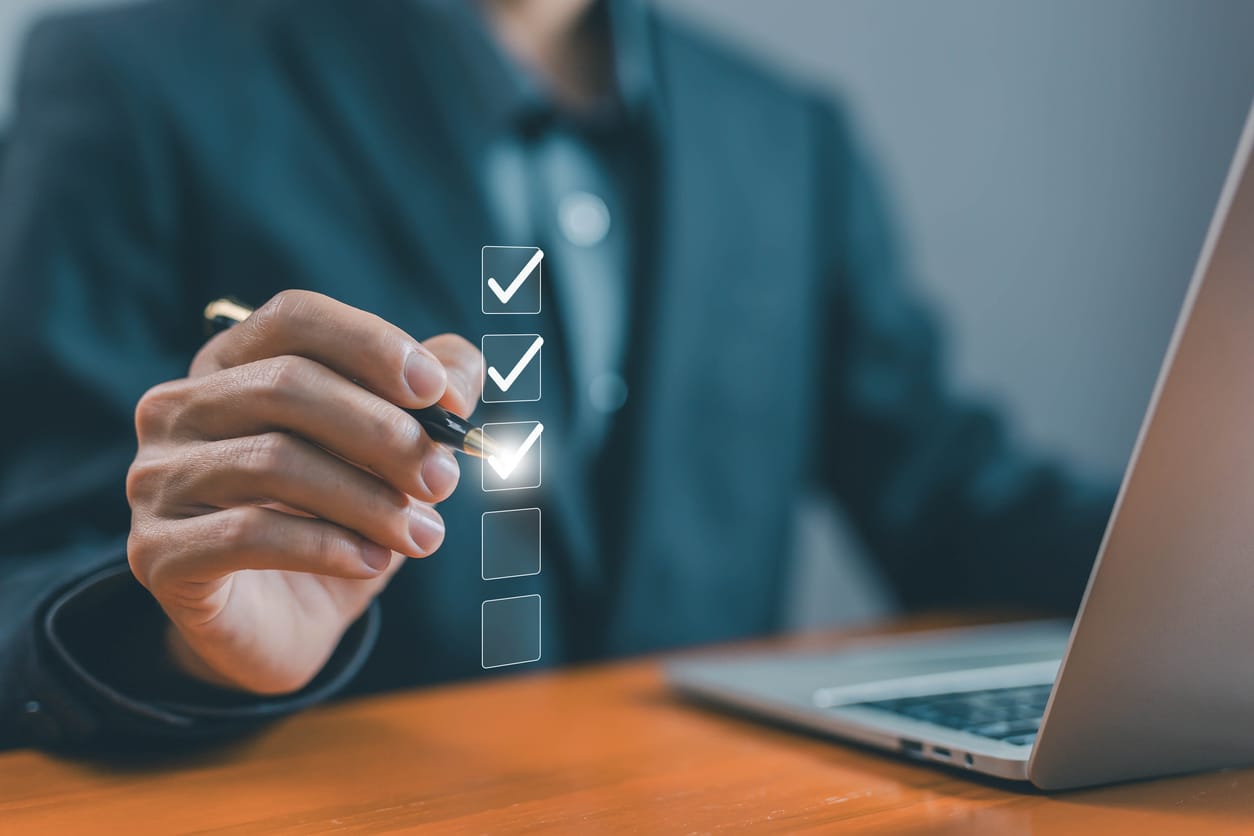 Checkmark on list to show counting/confirming with technology