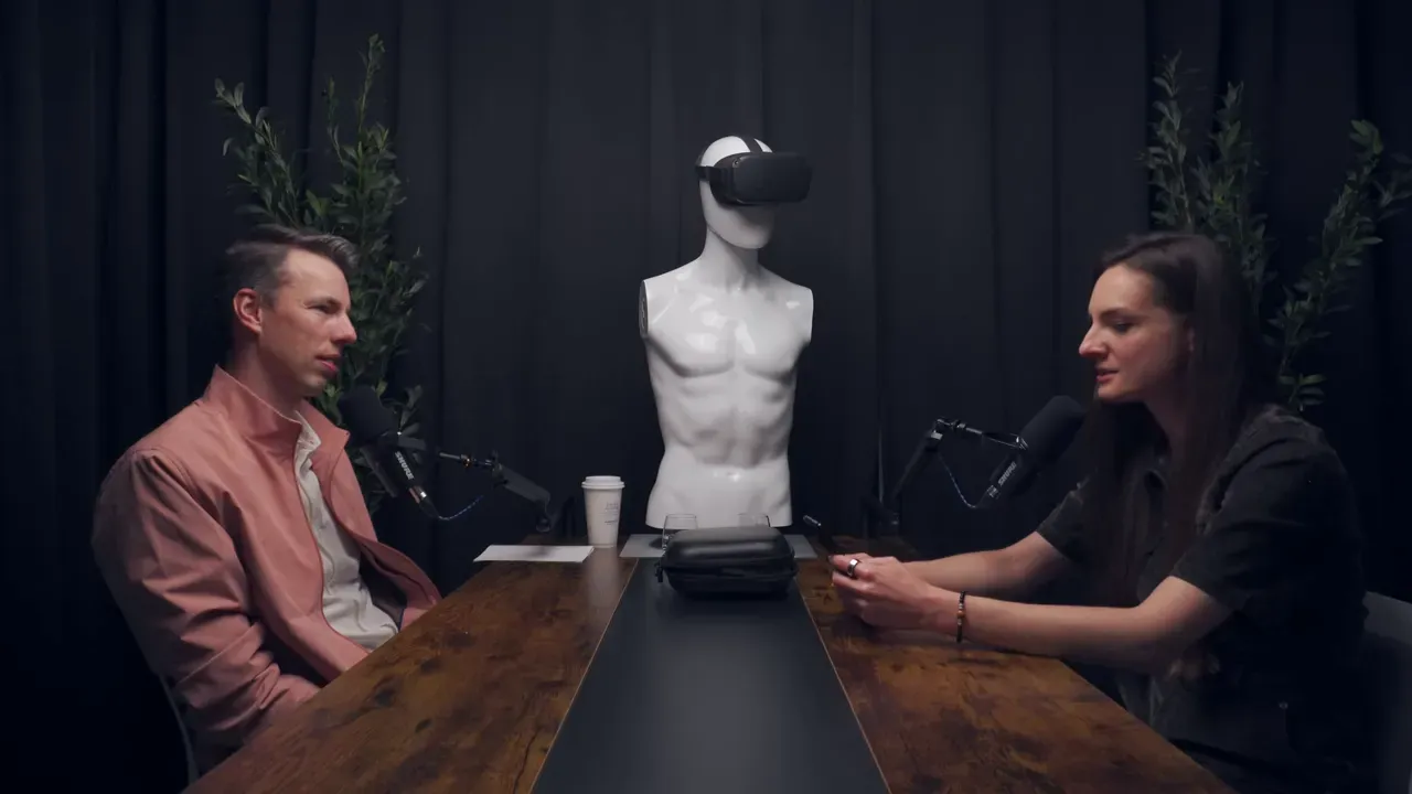 Hanna reading her translated poem 'A Letter to the Pacific Ocean' at the studio.