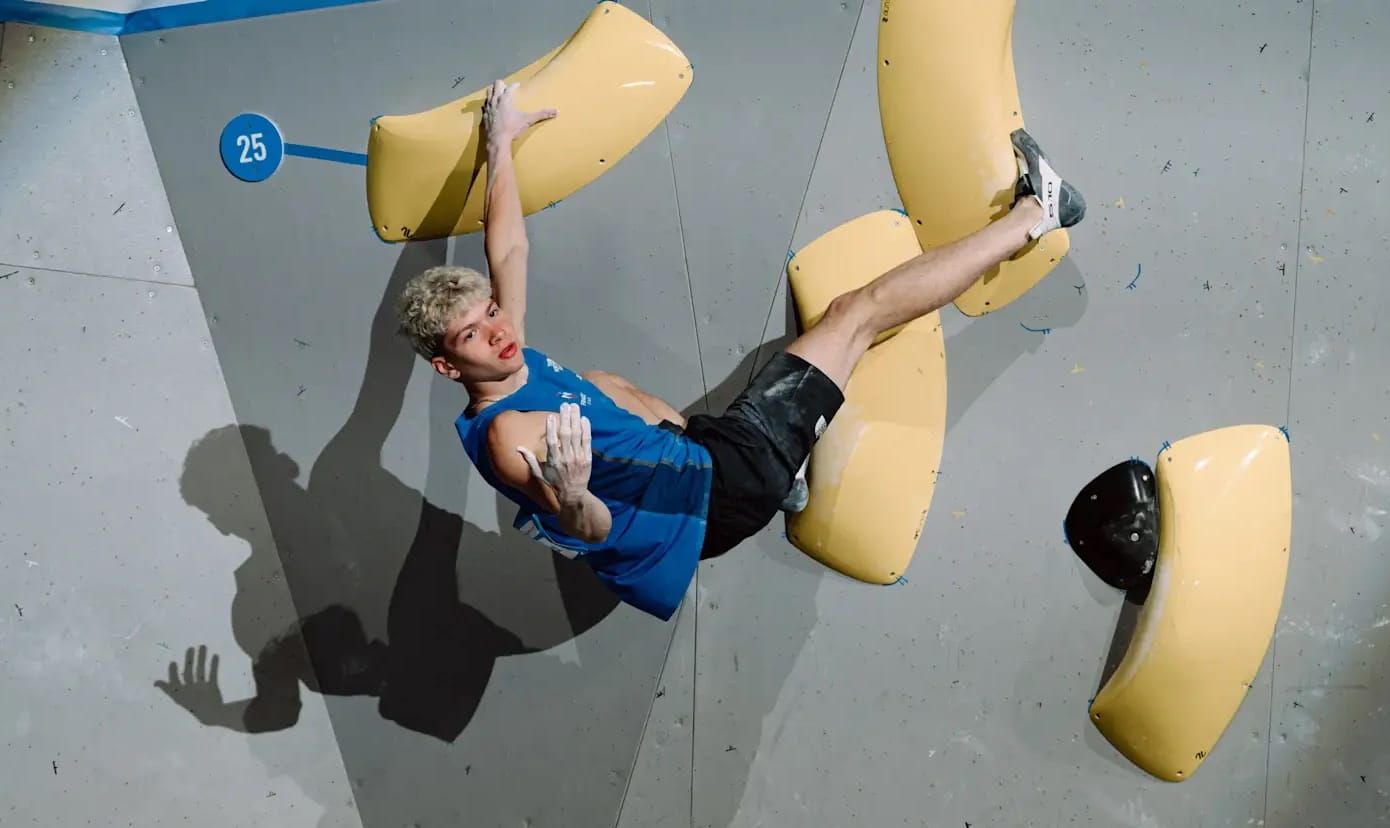 Confidence Under Pressure Can Be Systematically Developed: A Guide for Athletes & Coaches