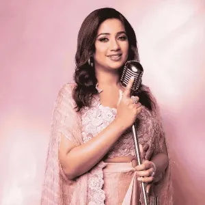 Shreya Ghoshal, best female singer