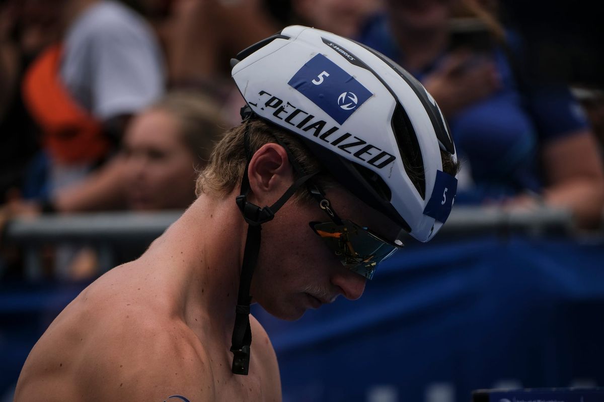 Hauser garante a Austrália no topo do Mundial de Mixed Relay em Hamburgo; Brasil é o 13º