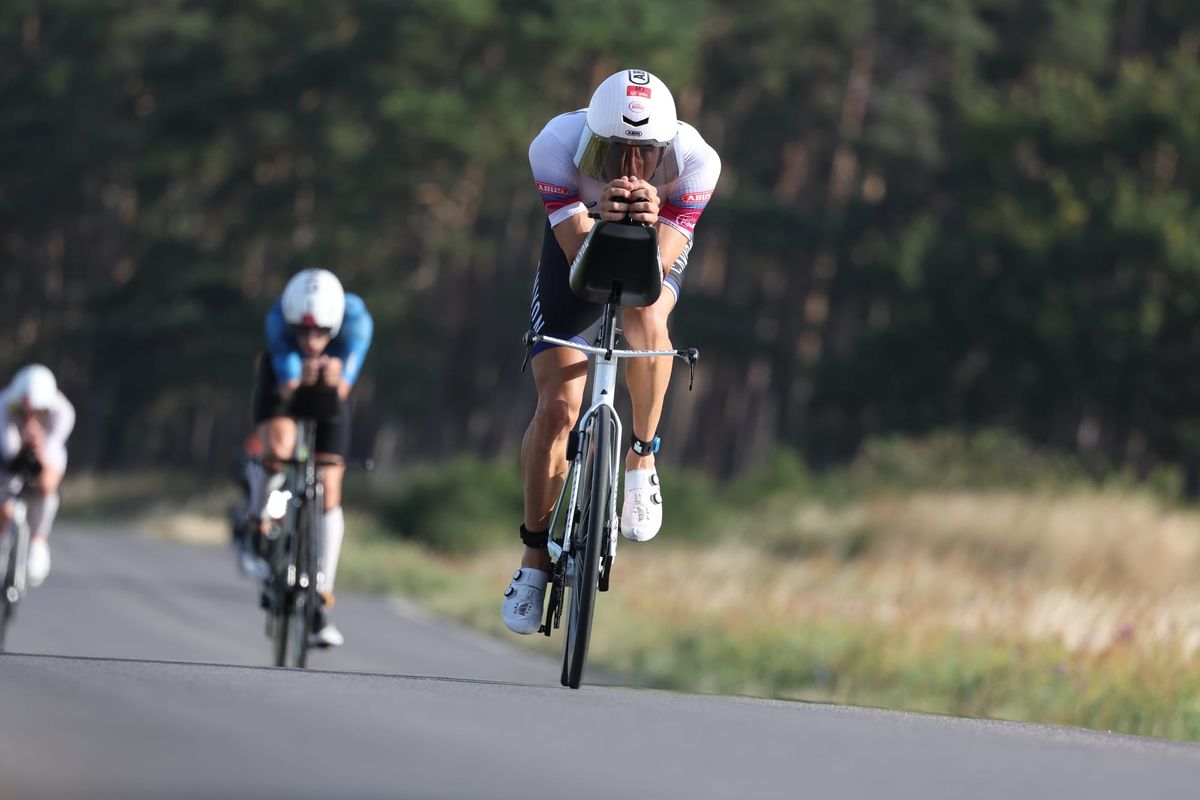 Jonas Schomburg e Laura Philipp dominam o Ironman Kalmar