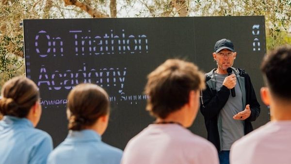 Empresas se juntam e montam "Academy" para Jovens promessas do triathlon internacional