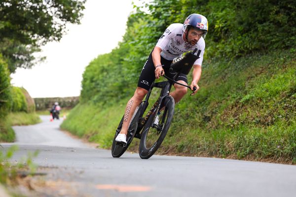 Campeão mundial valida vaga para Nice em grande estilo