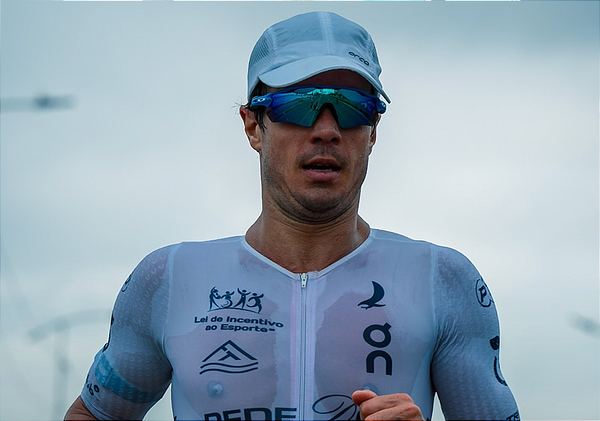 Toldi e Amorelli no Ironman 70.3 Manta neste domingo