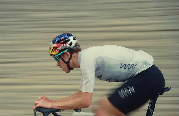 O retorno de um campeão. Hayden Wilde tem volta impressionante após acidente