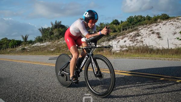 Toldi e Vittoria vencem IM70.3 Aracaju-Sergipe