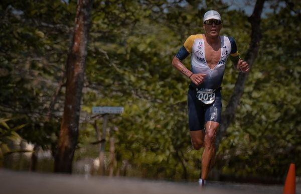 Workout: Longo de bike com Z3; Longo Corrida com subidas