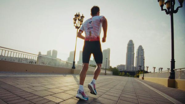 Jelle Geens assina com a Mauna Apparel