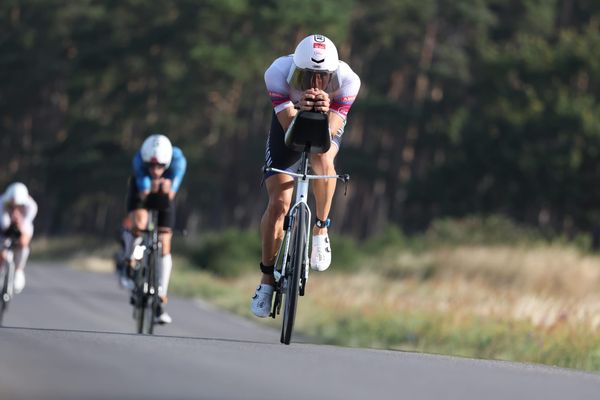 Jonas Schomburg e Laura Philipp dominam o Ironman Kalmar