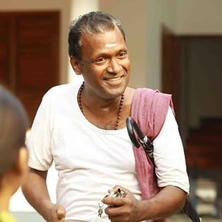 10598362_318684388299048_1229405661_n