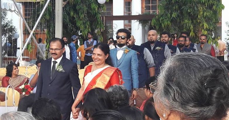 mollywoods-talented-young-actor-sreenath-bhasi-gets-married-2