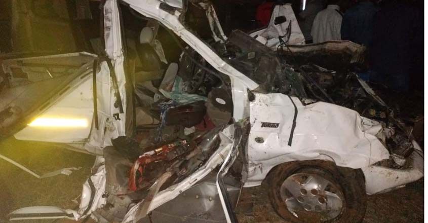 കോയമ്പത്തൂരില്‍ വാഹനാപകടം; നാല് മലയാളികള്‍ മരിച്ചു