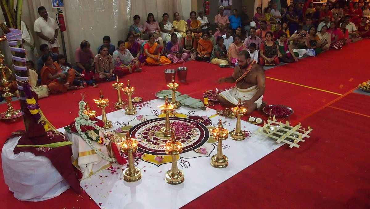 ചക്കുളത്തുകാവ് ശ്രീ ദുര്‍ഗ്ഗാ ഭഗവതി ക്ഷേത്രത്തിലെ ഉത്സവമൂര്‍ത്തി ദര്‍ശനവും പൊങ്കാലയും സിംഗപ്പൂരില്‍