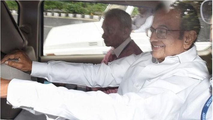 ചിദംബരത്തിന് ജാമ്യമില്ല; നാലു ദിവസത്തേക്ക് സിബിഐ കസ്റ്റഡിയിൽ വിട്ടു