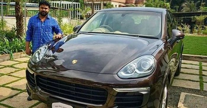 പോര്‍ഷെയുടെ ലക്ഷ്വറി എസ്യുവി കെയിന്‍ ഇനി ദിലീപിന് സ്വന്തം; വില  1.10 കോടി