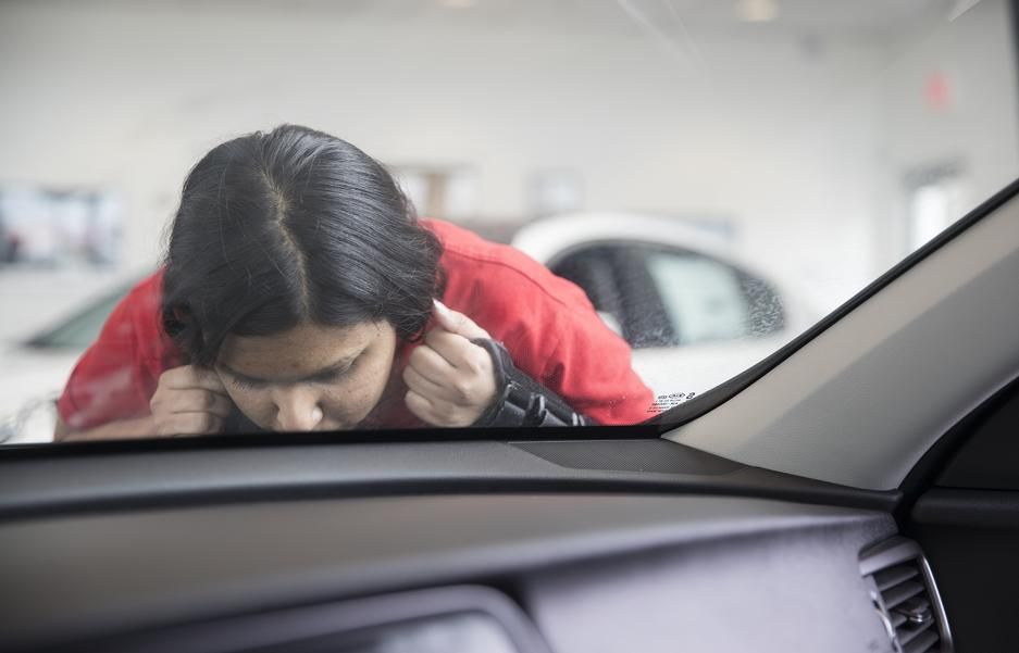 ഇങ്ങനെയും കാർ സ്വന്തമാക്കാം!!