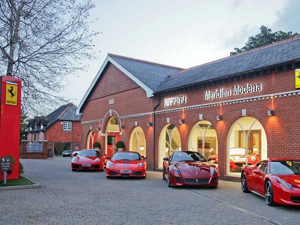 സ്വന്തം ജീവനക്കാര്‍ക്ക് ഫെരാരി എന്ത് പ്രശ്നം വന്നാലും കാര്‍ വില്‍ക്കില്ല; കാരണം ഇതാണ്