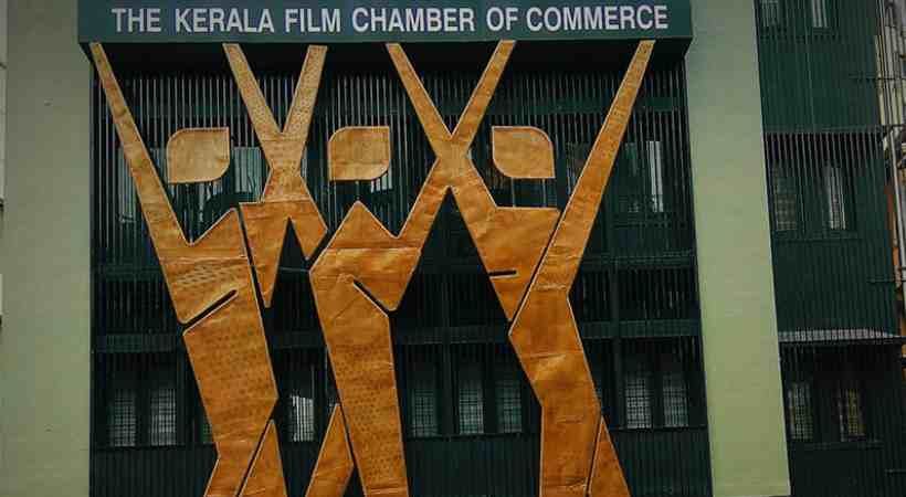 വീണ്ടും സമരത്തിന് ഒരുങ്ങി ഫിലിം ചേംബര്‍; നല്‍കിയ ഉറപ്പ് പാലിച്ചില്ലെങ്കില്‍ ജൂലൈ 15ന് അകം സൂചന പണിമുടക്ക്