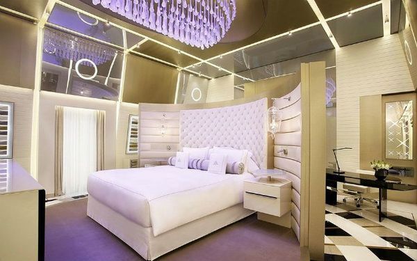 ലോകത്തിലെ ഏറ്റവും മികച്ച അത്യാഢംബര ഹോട്ടല്‍; ഒരു ദിവസത്തെ വാടക14 ലക്ഷം രൂപ