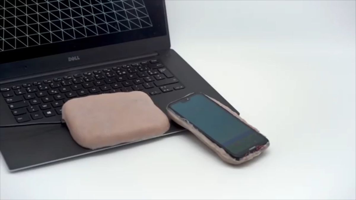 ഇക്കിളിയിട്ടാല്‍ ഇനി ഫോണും ചിരിക്കും; പുത്തൻ  കണ്ടുപിടിത്തവുമായി ശാസ്ത്രലോകം..!