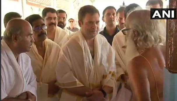 പാപനാശിനിയില്‍ ബലിതര്‍പ്പണം നടത്തി  രാഹുൽ ഗാന്ധി