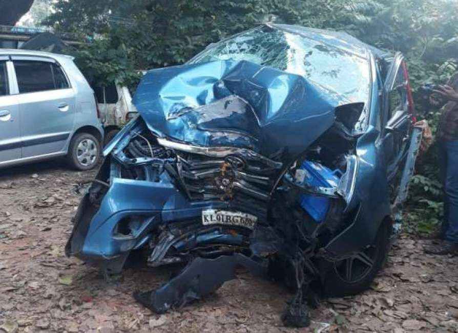 ബാലഭാസ്‍കറിന്‍റെ മരണം;  അപകടകാരണം അമിത വേഗമെന്ന് സാങ്കേതിക പരിശോധനാ ഫലം