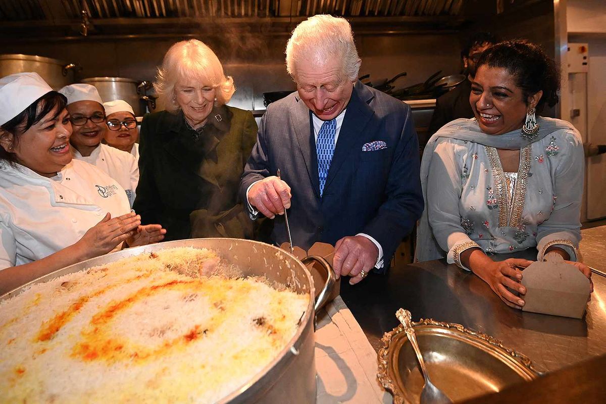 ചാൾസ് രാജാവിനെ കൈയിലെടുത്ത ഇന്ത്യൻ പാചകകാരി