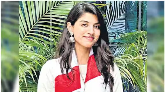 20 കാരിയുടെ ശമ്പളം കേട്ടാൽ ശരിക്കും ഞെട്ടും, മാസം 10 ലക്ഷം!