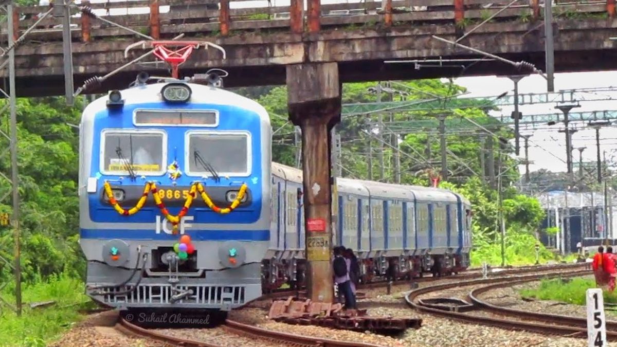 കേരളത്തിന്‍റെ ആദ്യ ത്രീ ഫേസ് മെമു കൊല്ലം–എറണാകുളം റൂട്ടിൽ ഇന്ന് സർവീസ് ആരംഭിച്ചു