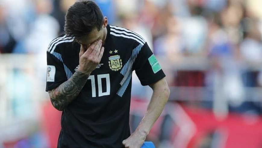 ആദ്യ മത്സരത്തില്‍ തന്നെ   നിരാശപ്പെടുത്തിയ അര്‍ജന്റീന ടീം അഴിച്ച് പണിയുന്നു