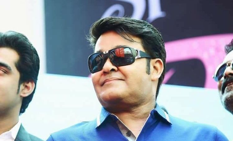 തടി കുറച്ച് കൂടുതല്‍ സുന്ദരനായ മോഹന്‍ലാലിനെ കണ്ടു ആരാധകര്‍ ഞെട്ടി; എന്നാല്‍ ഇതെല്ലം വെറും  പബ്ലിസ്റ്റി സ്റ്റണ്ട് എന്ന് മറ്റുചിലര്‍