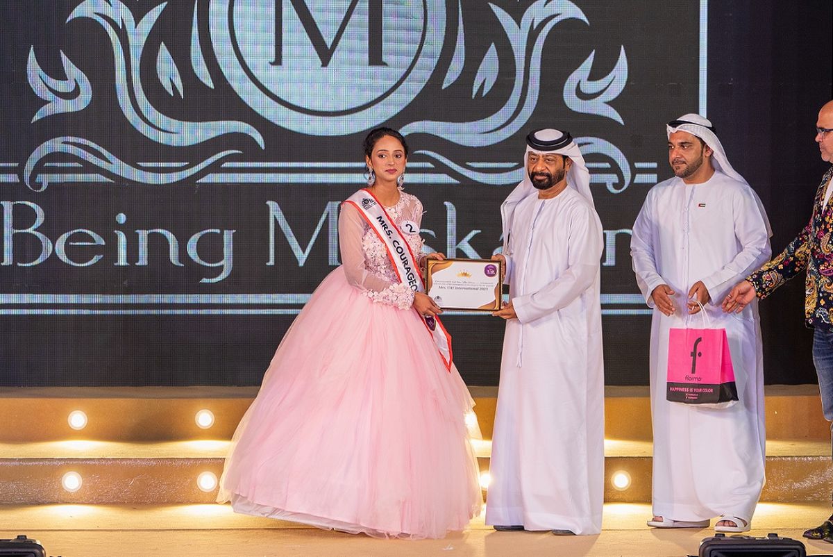 Keralite Chithra Mohanan wins 'Mrs. Courageous UAE’ title at Mrs. UAE International 2023 beauty pageant.