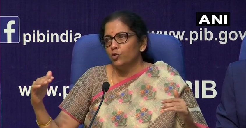 രാജ്യത്ത് വീണ്ടും ബാങ്കുകൾ ലയിപ്പിക്കുന്നു; പുതിയ സാമ്പത്തിക പരിഷ്‌കാരങ്ങളുമായി ധനമന്ത്രി