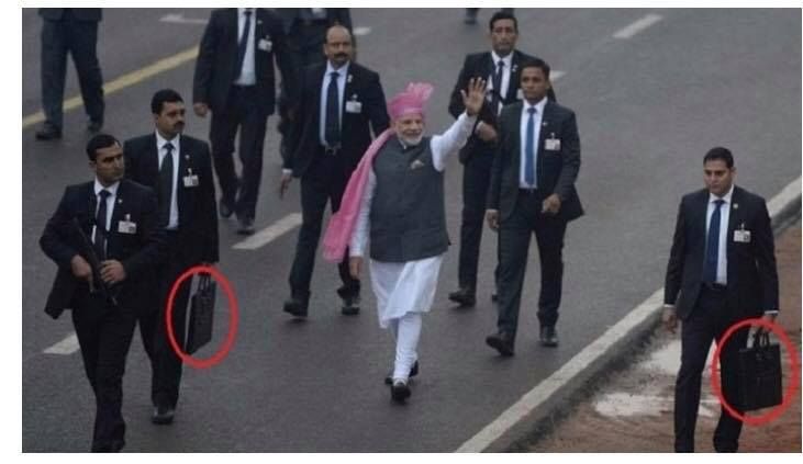 പ്രധാനമന്ത്രിയുടെ സുരക്ഷാഭടന്മാരുടെ കയ്യിലുള്ള കറുത്ത ബാഗില്‍ എന്താണെന്ന് അറിയാമോ ?