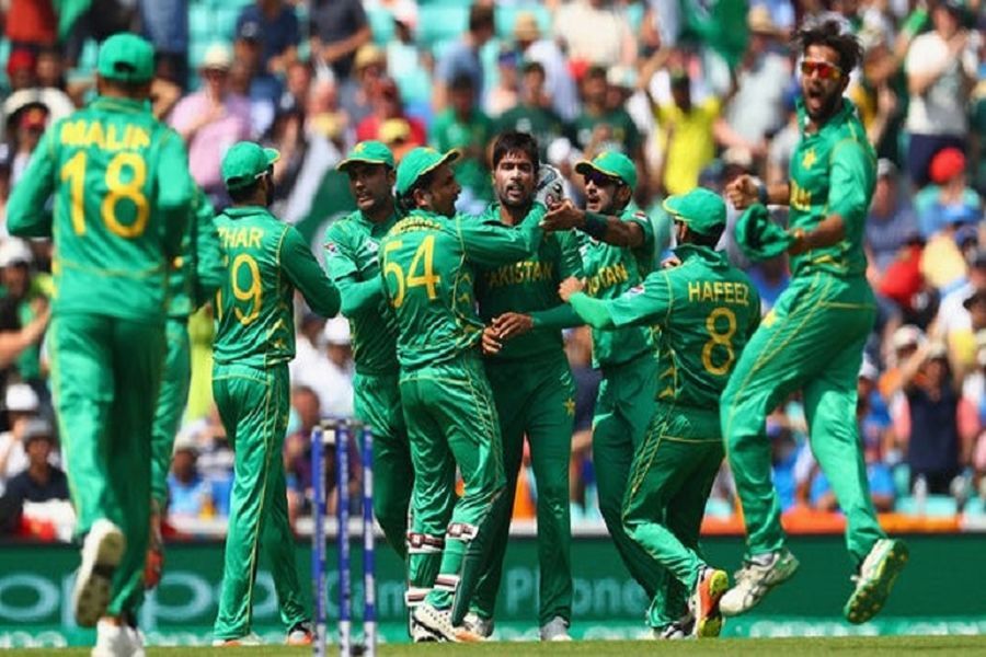 ചാമ്പ്യന്‍സ് ട്രോഫിയില്‍ ഇന്ത്യയ്ക്ക് കനത്ത തോല്‍വി; പാകിസ്ഥാന്‍ സ്വന്തമാക്കിയത് 180 റണ്‍സിന്റെ ജയം