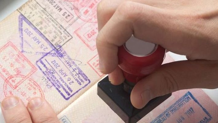 എമിറേറ്റ്സ് ഐഡിയും വിസയും പുതുക്കാന്‍ ഓണ്‍ലൈനായി അപേക്ഷിക്കാം