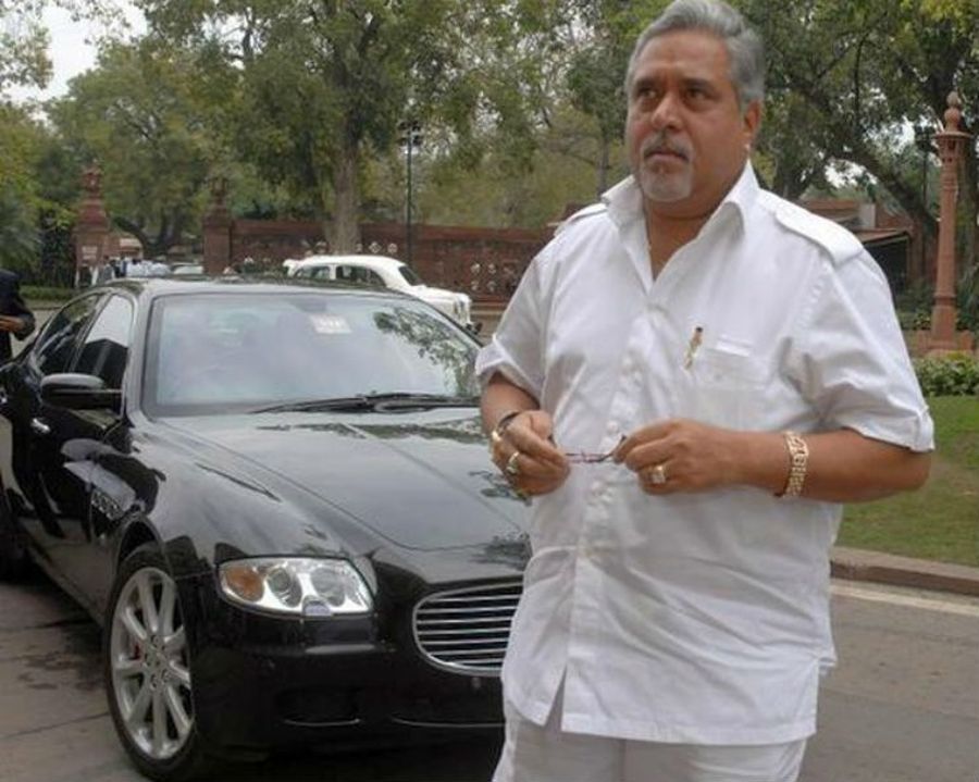 വിജയ്‌ മല്യയുടെ രണ്ട് ആഢംബര കാറുകള്‍ ലേലത്തില്‍ സ്വന്തമാക്കിയ വില കേള്‍ക്കണോ?