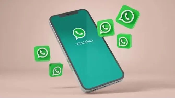 WhatsApp rolls out dual account support for iPhone users, introduces Meta AI tools