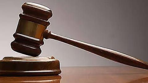 സഹപ്രവർത്തക 'ആന്‍റി' എന്നു വിളിച്ചു; 17 ലക്ഷം രൂപ നഷ്ടപരിഹാരം വിധിച്ച് കോടതി