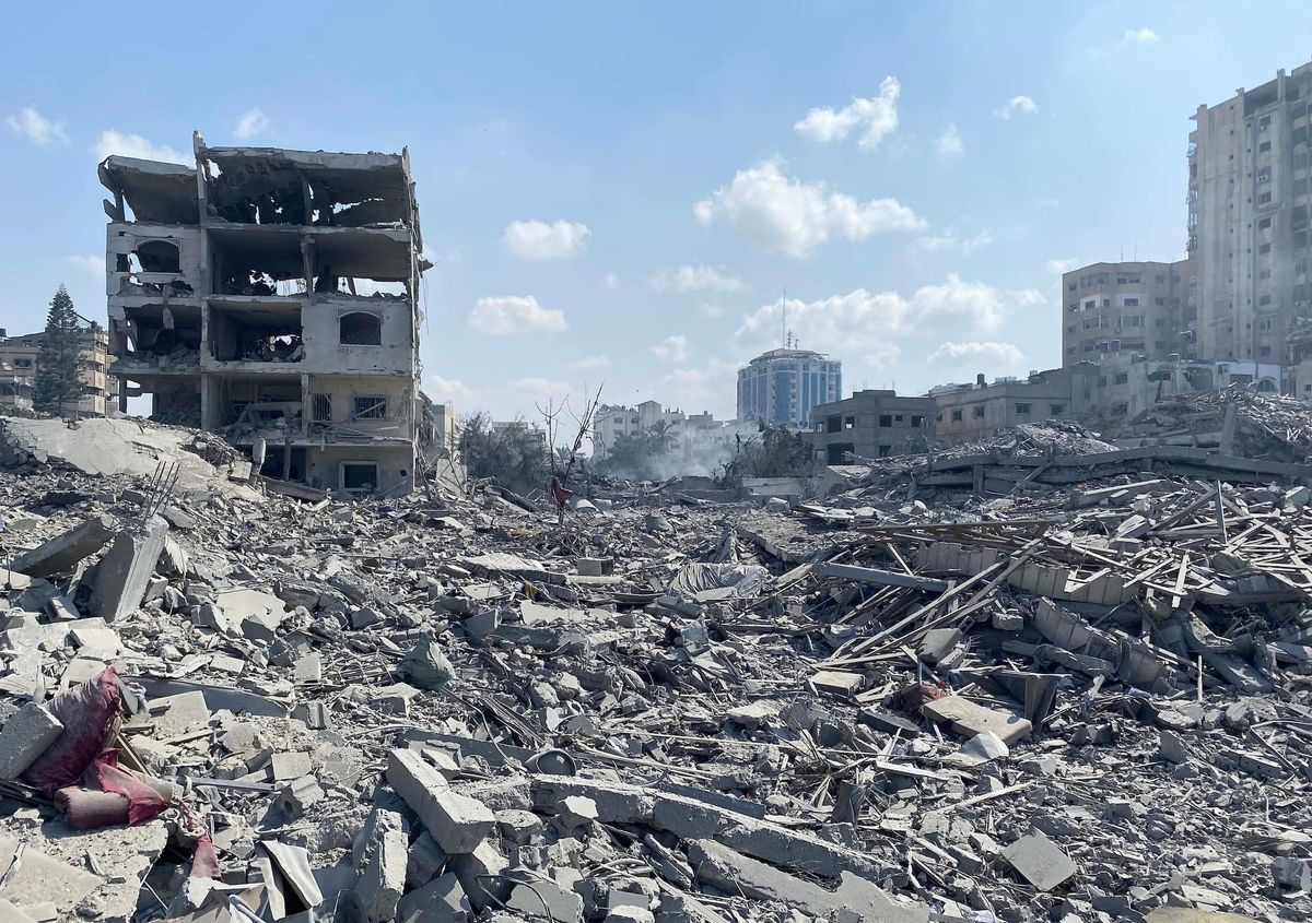 Israel orders fresh evacuations as forces advance deeper into Lebanon