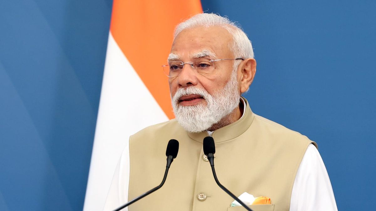 INDIA REMAINS STRONG DESPITE GLOBAL ECONOMIC CHALLENGES: PM MODI