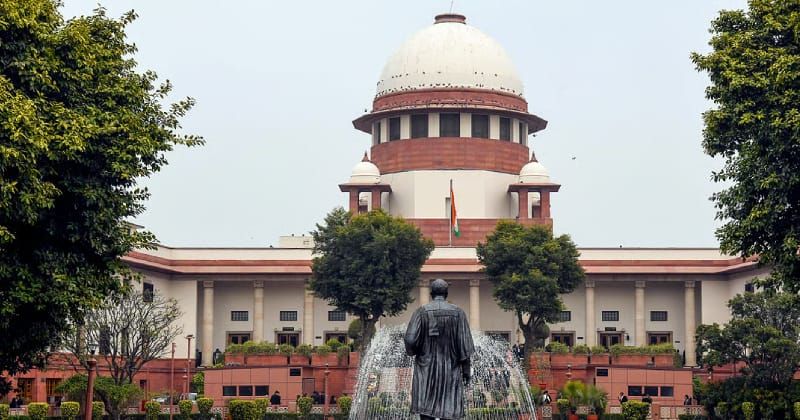 സുരക്ഷിതമായ നടപ്പാത പൗരന്റെ മൗലികാവകാശമെന്ന് സുപ്രീം കോടതി; നിയമനിർമാണത്തിന് നിർദേശം