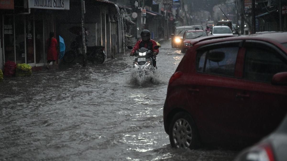 Very heavy rain likely in Kerala; IMD issues 'orange alerts'